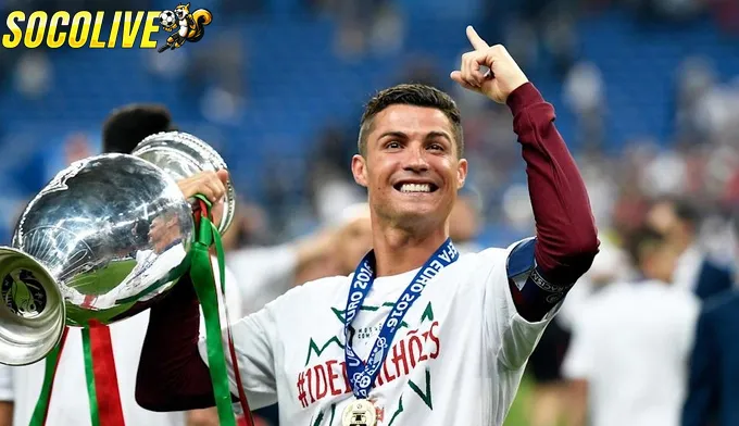 Những thành tích nổi bật của ông vua penalty trên sân cỏ